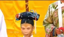 小作坊版甄嬛傳能有多癲？評論區：沒10年病史想不出這劇情