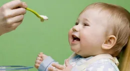 嬰兒食物過敏頻發，家長如何守護寶寶健康？「香腸嘴」事件引熱議