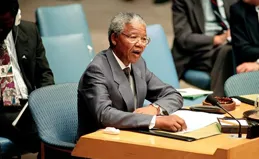 全球第一個「破產」國家：從全球第六到一貧如洗，只用了短短五年！