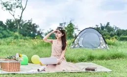 哎，不是，哥們，我們只是陌生人啊