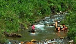 那些年那些人那些事——之下河洗澡