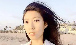 rose給媽媽和姐姐做豆腐吃，網友建議她們在烏幹達開個豆腐坊