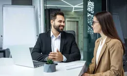 領導不信任你，卻又總喜歡安排你幹活怎麽辦？