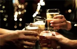 為什麽越來越多的年輕人連敬酒都不會了？