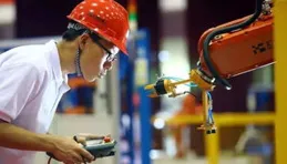 作為一名工科生，雖具備技術能力但感覺自身更適合領導與排程工作，那麽應該如何規劃自己的研究生生活呢？