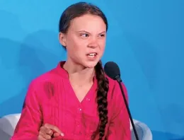 笑不活了：「你有心動的Crush嗎？」評論區全是八卦，看爽了