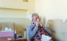 83年我家果園被偷光，一年後村花抱著孩子來，這是你家的瓜種出來