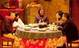 春節的8個晚上｜一桌年夜飯，無非家鄉味