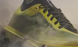 始祖鳥做鞋也有一套！下月發售！