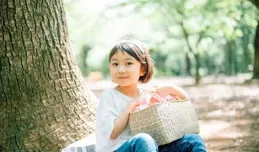 爸爸給女兒取名「子怡」後沾沾自喜，媽媽吼道：你不瞅瞅你姓啥！