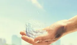 今天才知道，運動褲上的兩根繩，原來要這樣系才正確，真是漲知識