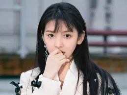 「國民初戀」章若楠：顏值與演技並存，這樣的寶藏女孩你愛了嗎？