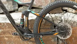 欣賞：SCOTT 碳纖維整車6.65Kg