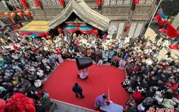 錦繡中國年｜重溫經典影視作品 浙江象山影視城新春廟會打「懷舊牌」