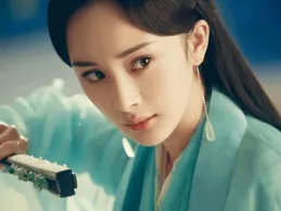 為什麽王楚然一定要捆綁劉亦菲呢?