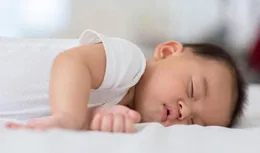 親子迷宮：0~3歲小魔王的育兒秘籍與愛的奇跡