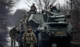 800公尺圍點打援死亡獵區，滑翔炸彈密集殺戮：紹伊古這招太狠了