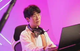 TheShy 采訪稱「22 年是我打的最好的一年，比 S8 強得多」你覺得他最強的是哪一賽季？