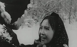 有哪些演員達到了渾身上下都是戲的水平？