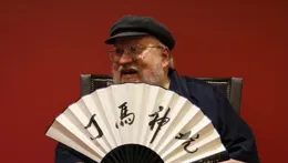 為什麽幾乎所有遊戲，不管主角是什麽身份，所有NPC都把主角當成司機+跑腿的？