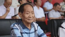 袁公千古，國正隆平！