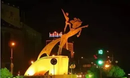 風景畫【城市的雨夜】，城夜觀雨沁人思，最是一年春好處