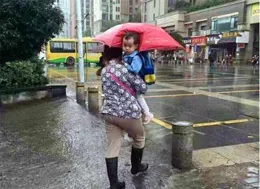 有沒有一個瞬間，你覺得你的寵物就像是你親生的孩子？