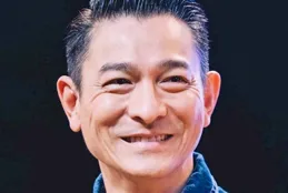 劉德華：坎坷成名路與愛情傳奇，60歲的魅力依舊如初！