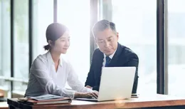 家庭衰敗的開始，不是沒錢花，而是把3個秘密告訴了外人