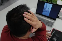 孤獨癥畫師：「分心不是我的錯」