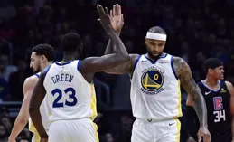 聯盟保送？勇士104：100獨行俠，嘴哥爆發，唐西奇空砍30+12+11！