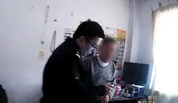 「外孫」嫖娼被抓？外公急了！