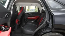 為何不受歡迎？紅旗HS3實力不差，全系都要加95號汽油