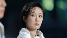 【新龍門客棧】上映就翻車，差評滿屏飄，婁藝瀟的腿成最大看點