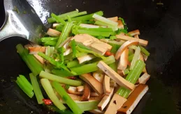 被譽為「通便王」的4種菜，建議：7天吃2次，排毒潤腸，健康過春