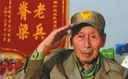14年，成都88歲老兵隱居，首長拜訪道出70年前故事：蟒蛇吞了哨兵