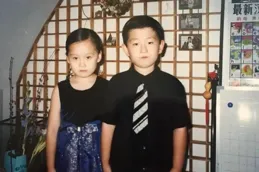 趙本山外孫百日宴，小眼睛圓肉臉像舅舅，趙本山基因很強大