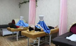 當我們傻子啊！醫院大量安放按摩椅，院長解釋只租場地，不獲益