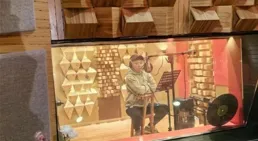 德雲社當紅演員閑不住，謝金騎行，李鶴東錄歌，網友；主打忙碌