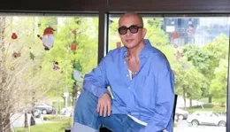 又來刺激汪小菲！具俊曄曬出與大S親密照，大S身穿百元短袖太寒酸