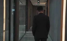 於和偉來了，王勁松來了，央視這部大劇已走上了國劇的另一條大路