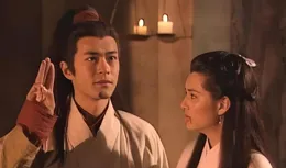 張無忌地牢脫趙敏襪子，年輕不懂金庸心！人到中年才領悟其中情