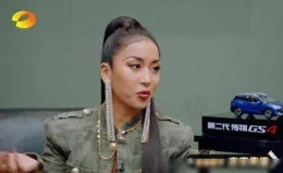 從「又強又美好」到「娘炮代言人」，周深到底經歷了什麽？