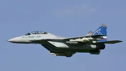 被禁止也要捕撈，1夜穩賺上萬，紅蟲到底有什麽魔力？