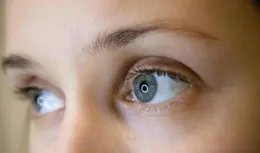 經常轉動眼球對眼睛有什麽好處？