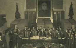 74師覆滅真相：蔣介石到死都沒看透，張靈甫為何兵敗孟良崮？