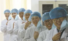 為什麽醫院裏的醫護人員都和不在乎我死活一樣?