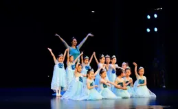 12歲就讀中國古典舞專業，一次訪友讓她選擇在閔行紮根