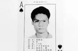 如果以一個普通路人的身份加入一局頂尖的英雄聯盟職業比賽進行6打5，哪邊贏的勝算會比較大？