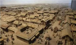 春秋時代，齊桓公如何挾天子以令諸侯，楚國使者的回應讓全場震驚